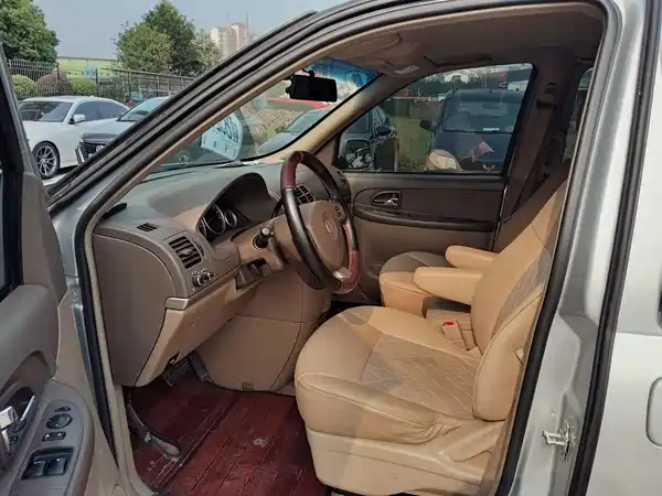 Buick GL8 2014