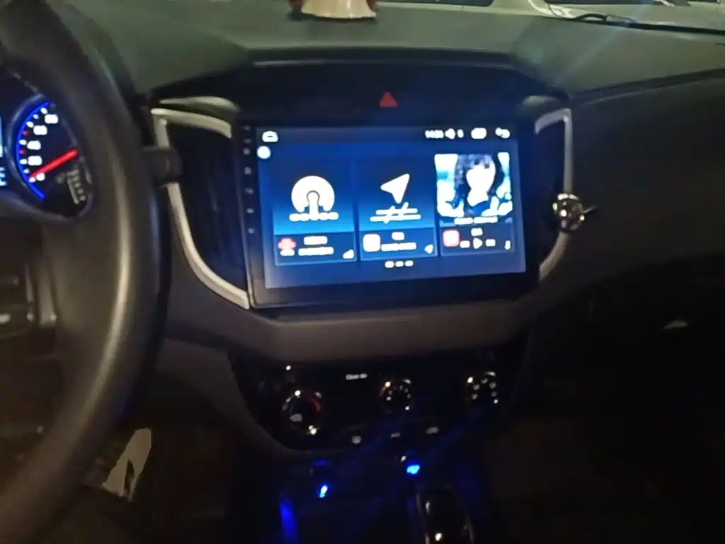 Hyundai ix25 2017 — фото 10