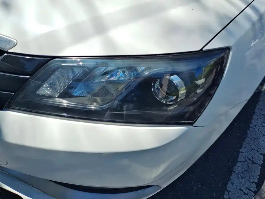 Geely Emgrand 2015