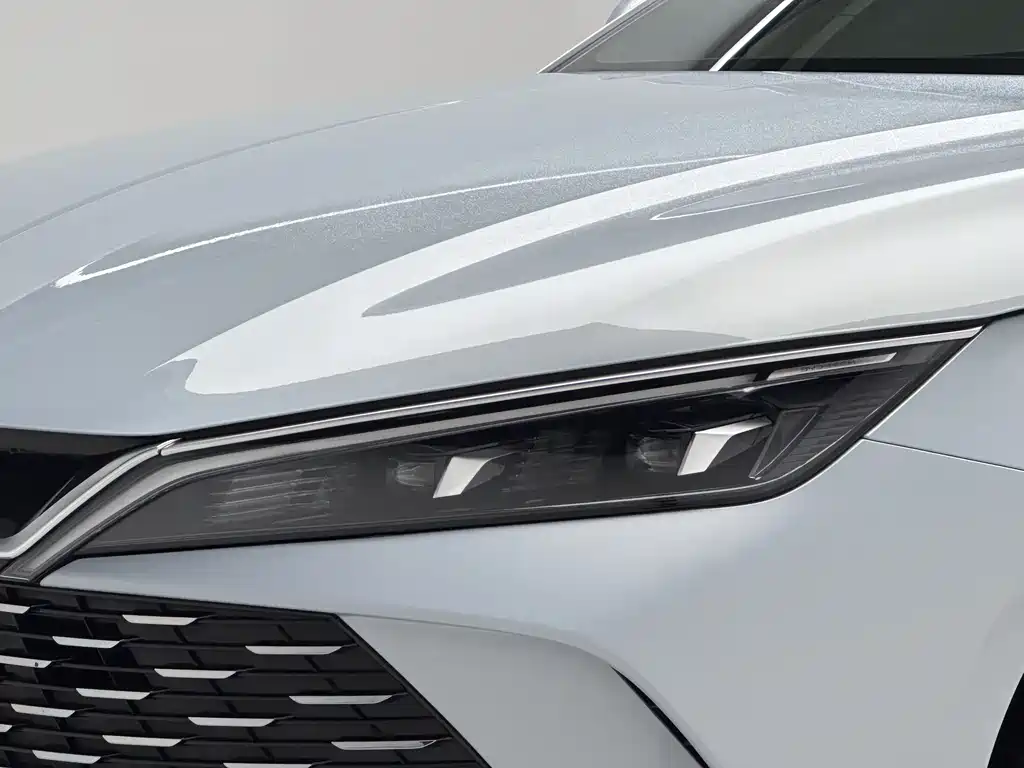 BYD Qin L 2025 — фото 19