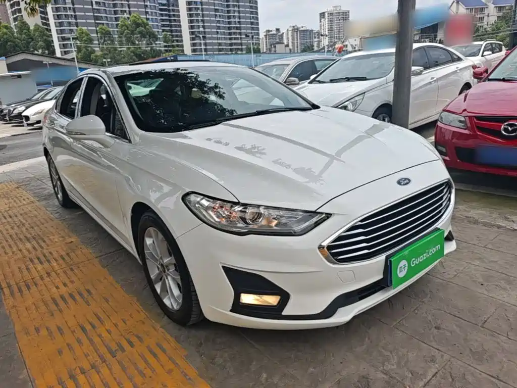 Ford Mondeo 2021 — фото 4