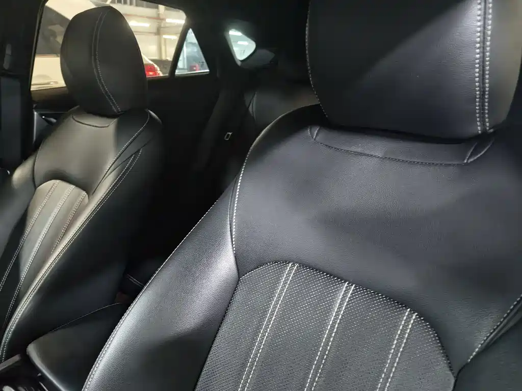 Mazda CX-4 2019 — фото 15
