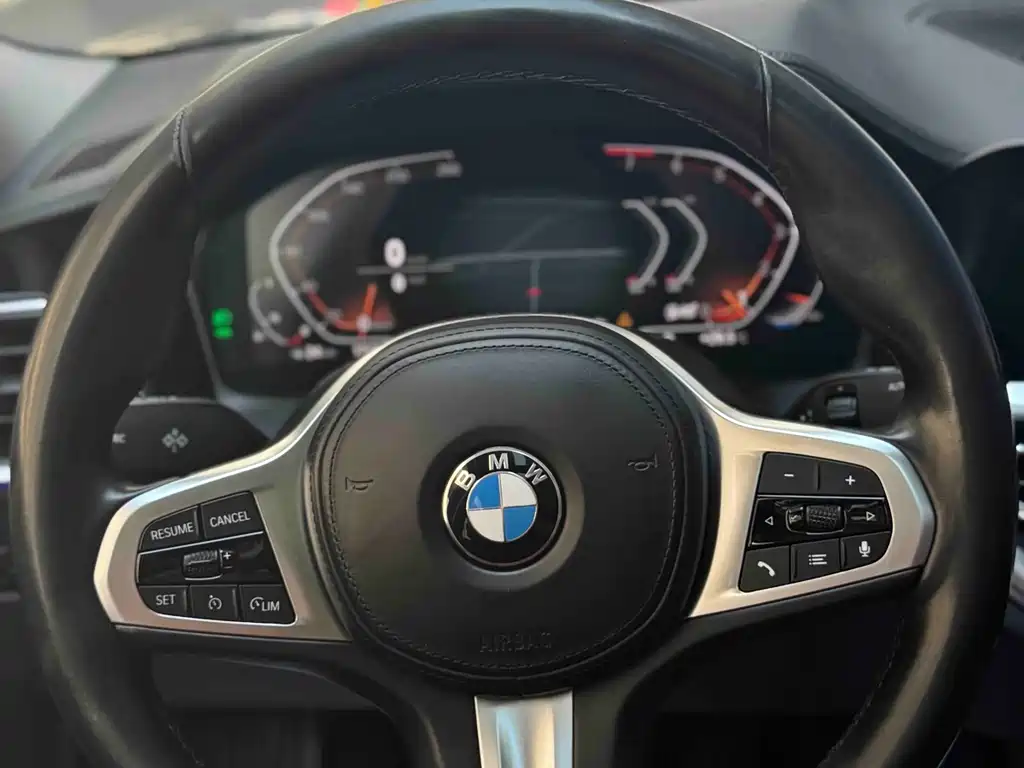 BMW 3 Series 2022 — фото 12