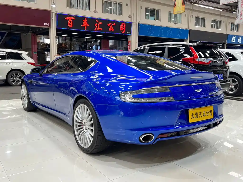 Aston Martin Rapide 2018 — фото 5