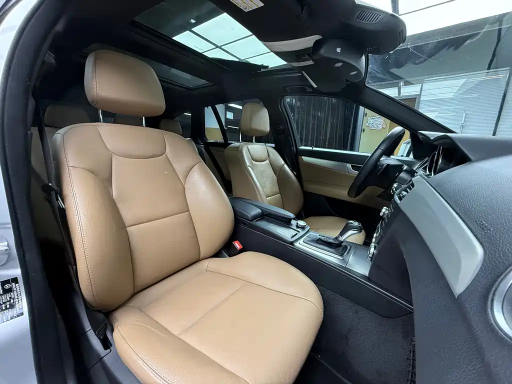 Mercedes-Benz C-Class 2013 — фото 16