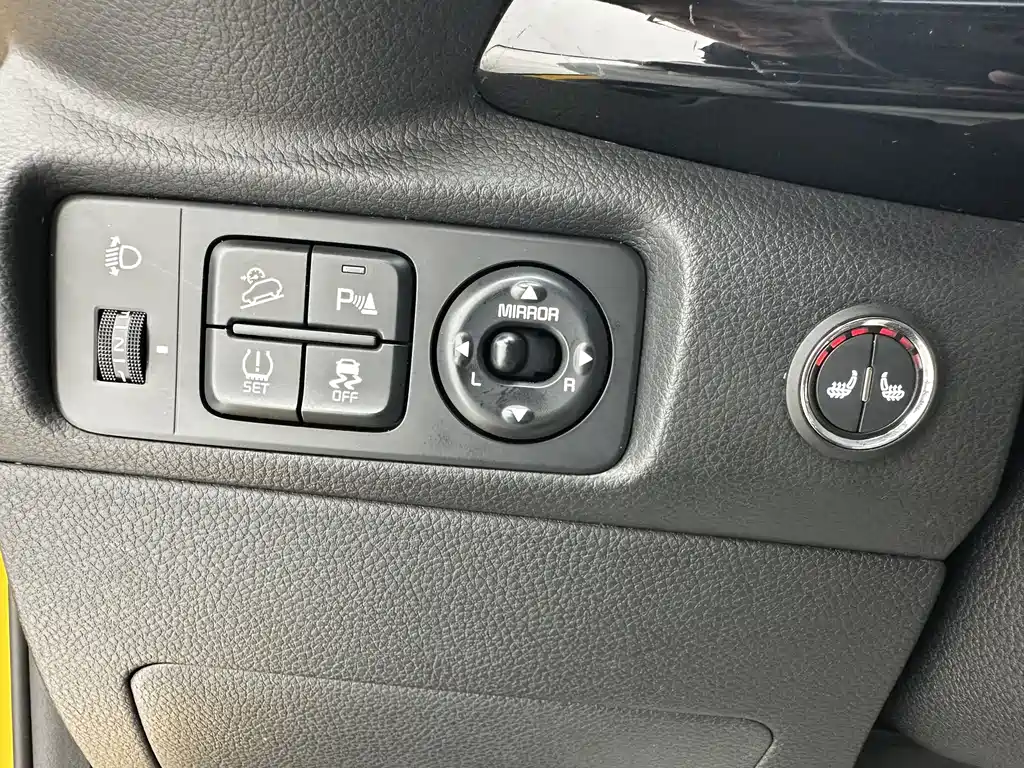 Kia KX1 2022 — фото 14