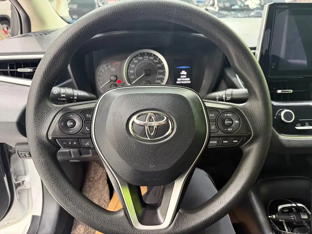 Toyota Corolla 2022 — фото 15