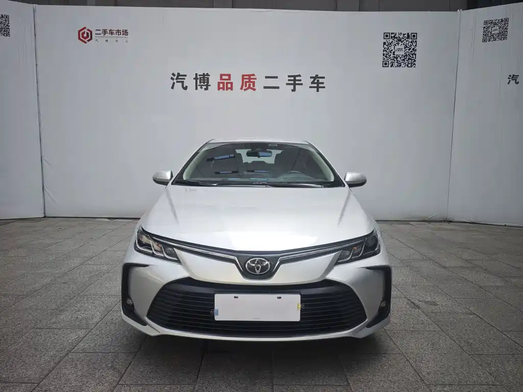 Toyota Corolla 2023 — фото 2