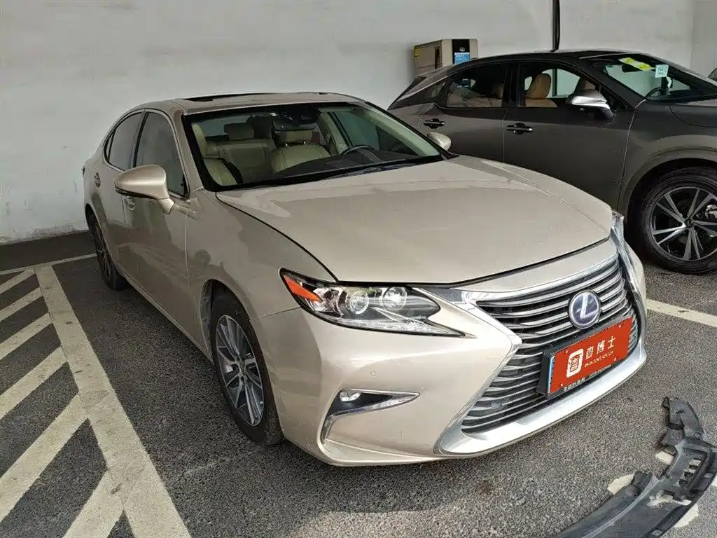 Lexus ES 2016 — фото 2
