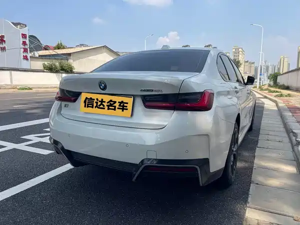 BMW i3 2023