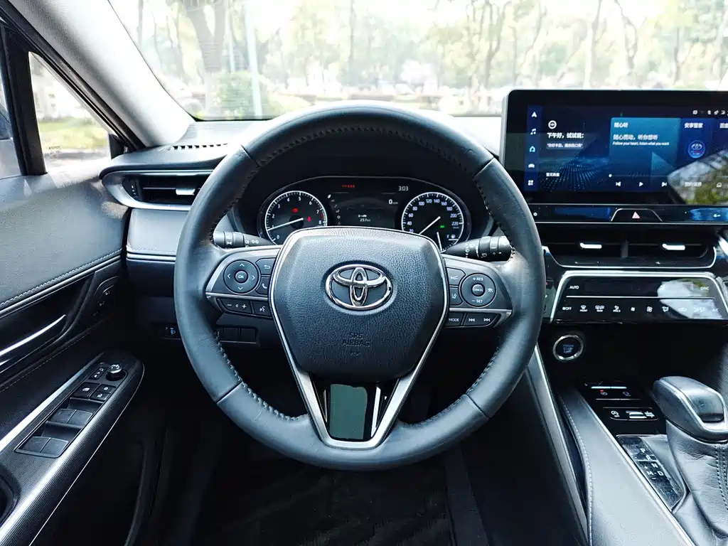 Toyota Harrier 2022 — фото 10