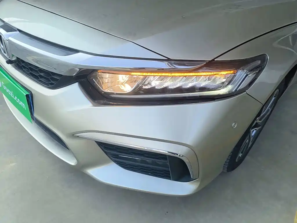 Honda Inspire 2021 — фото 24