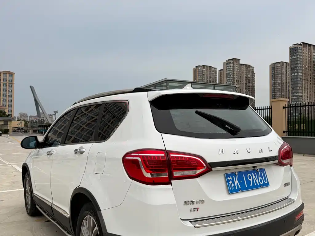 Haval H6 2015 — фото 11