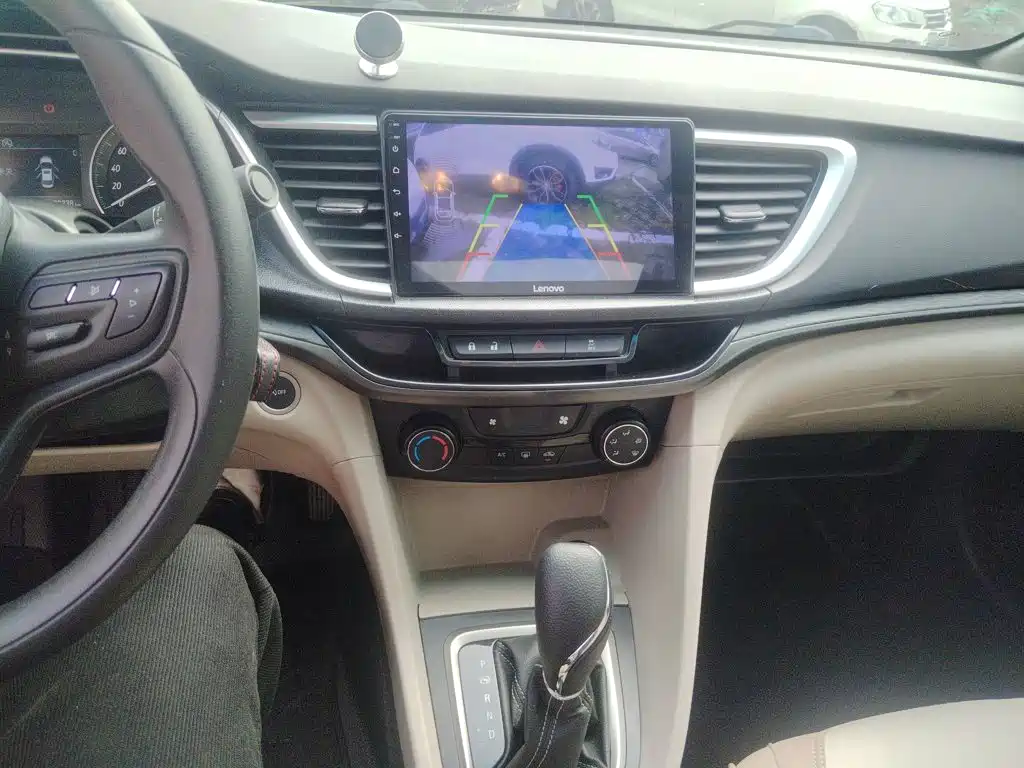 Buick Excelle 2015 — фото 13