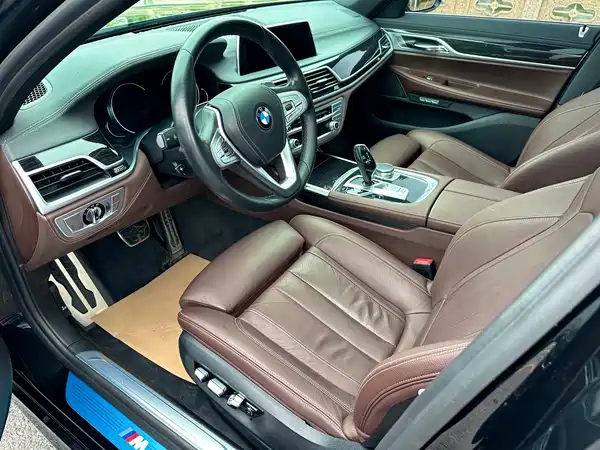 BMW 7 Series 2018