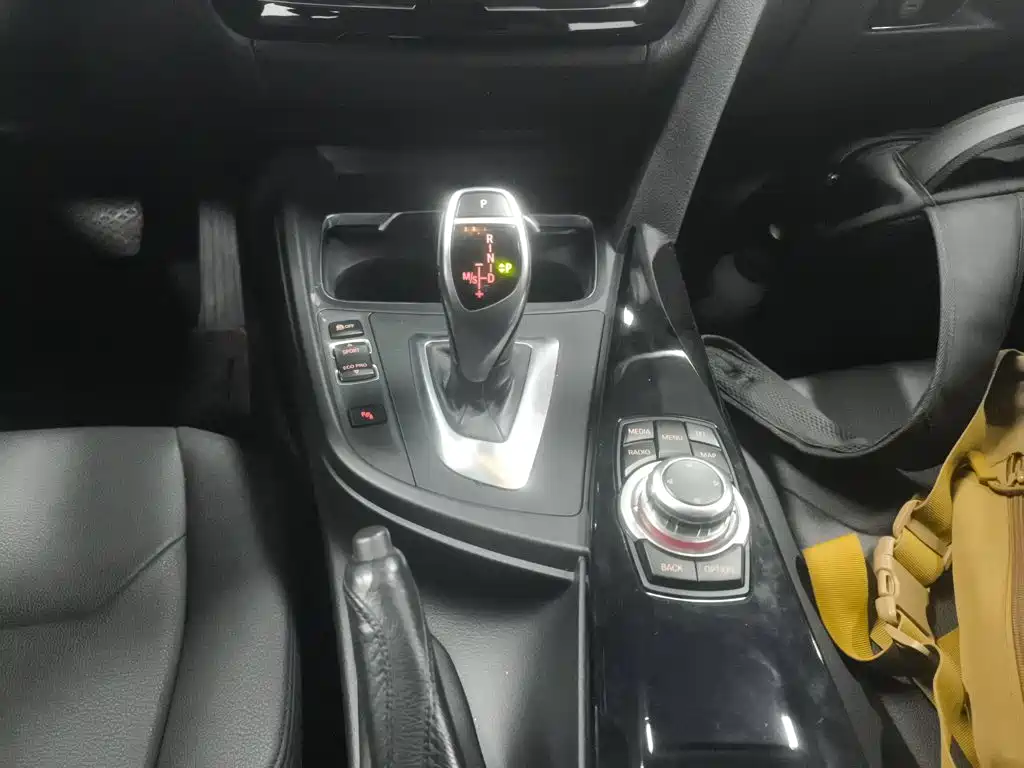 BMW 3 Series 2017