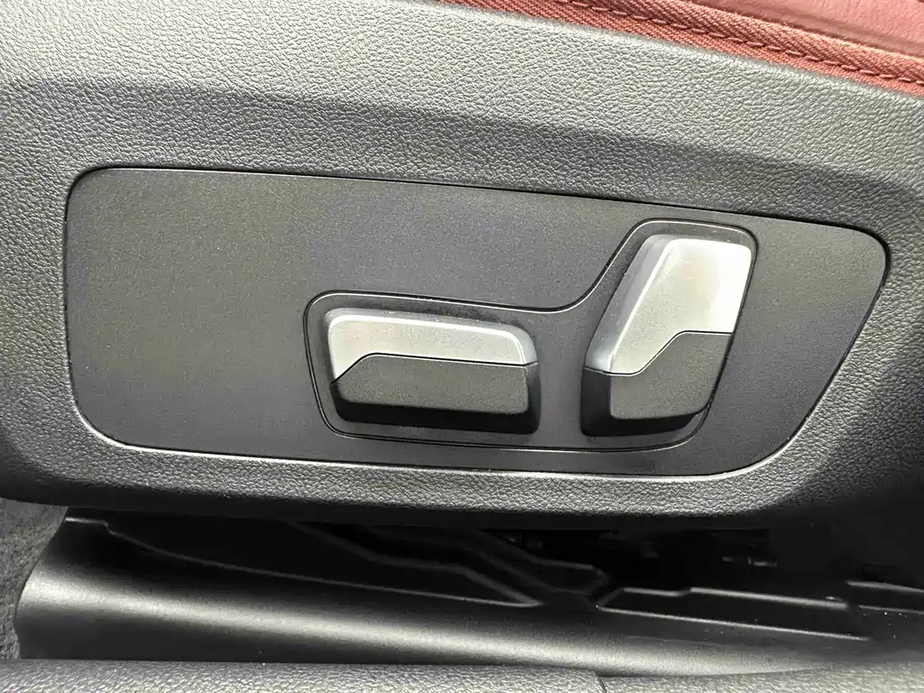 BMW 3 Series 2022 — фото 11