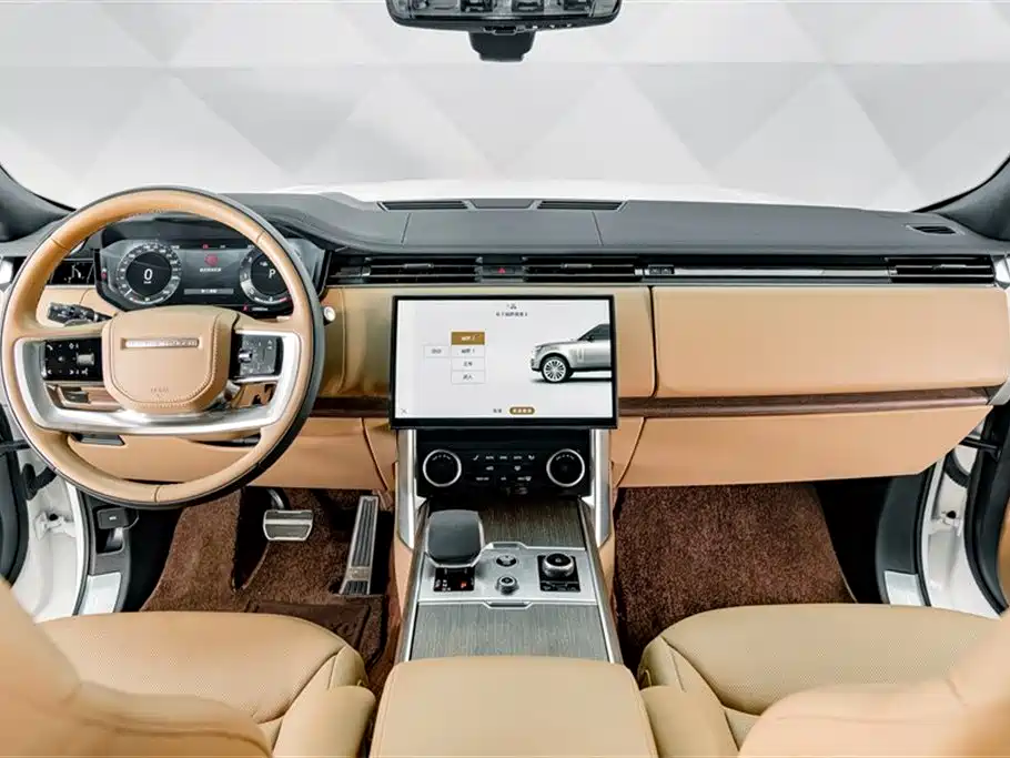 Land Rover Range Rover 2023 — фото 13