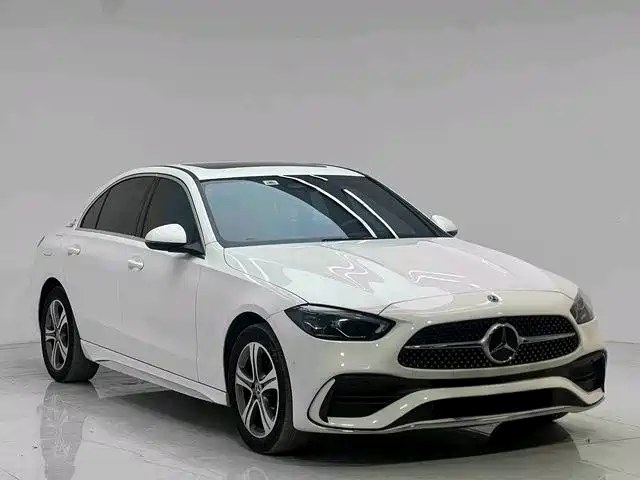 Mercedes-Benz C-Class 2022 — фото 3