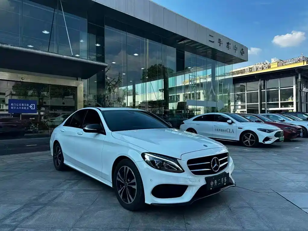 Mercedes-Benz C-Class 2018