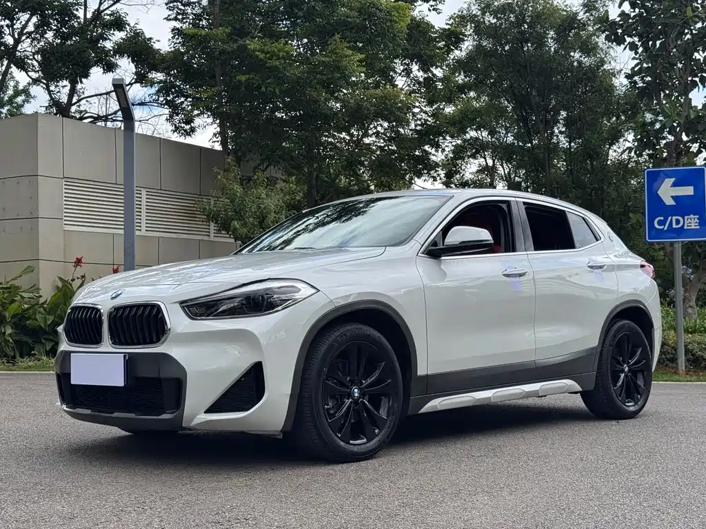 BMW X2 2021