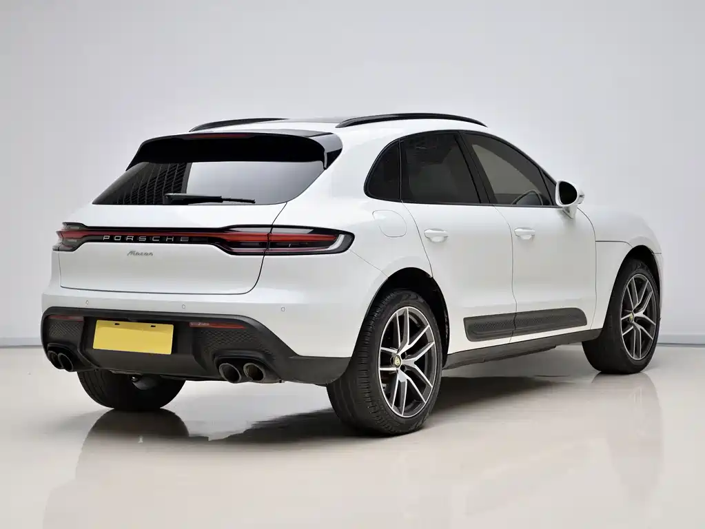 Porsche Macan 2023 — фото 6