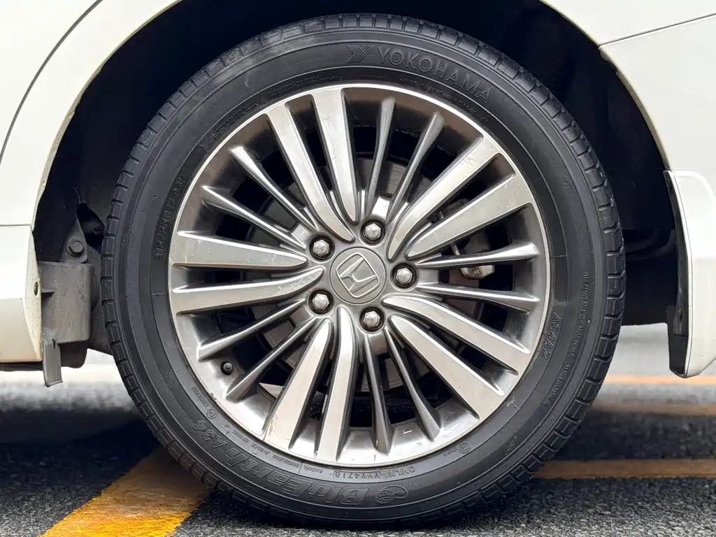 Honda Odyssey 2019 — фото 20