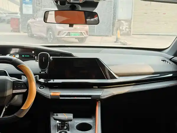 Changan UNI-V 2023
