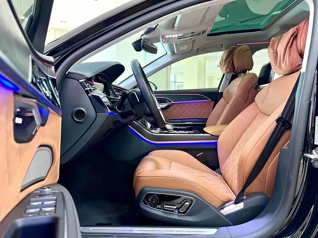 Audi A8 2024