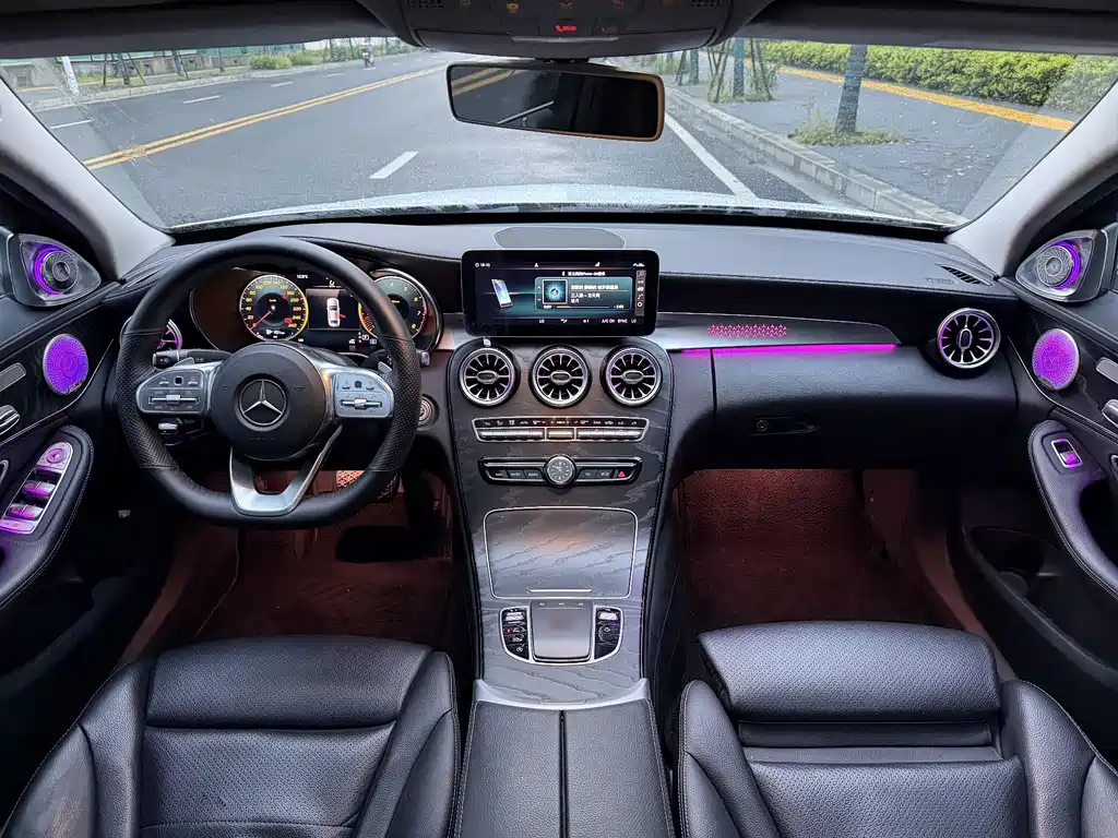 Mercedes-Benz C-Class 2020 — фото 6