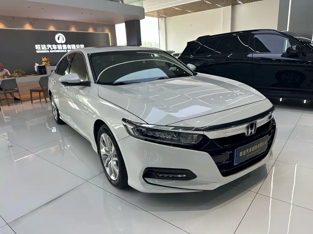 Honda Accord 2019 — фото 3