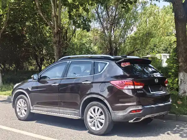Dongfeng Fengshen AX7 2015
