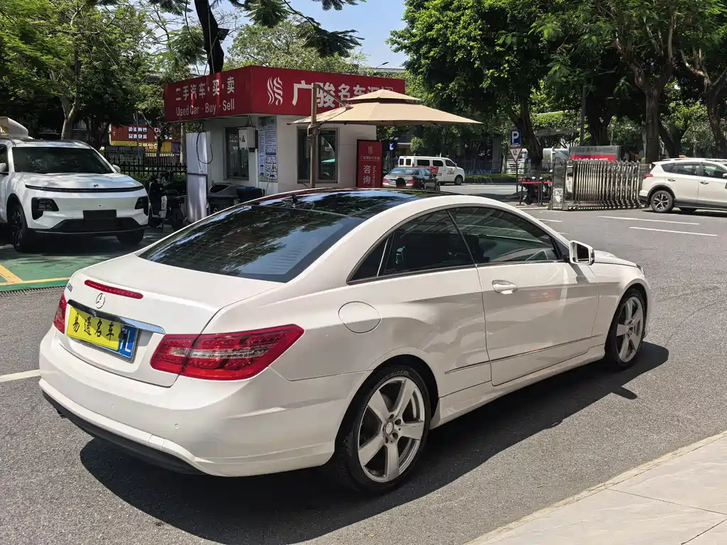 Mercedes-Benz E-Class 2013