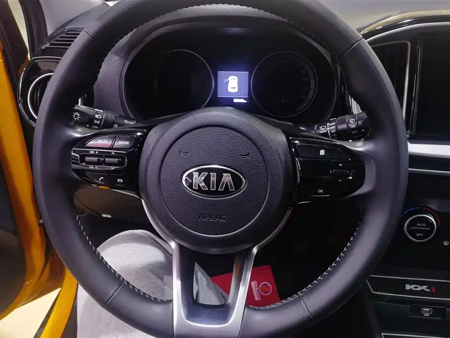 Kia KX1 2019 — фото 15