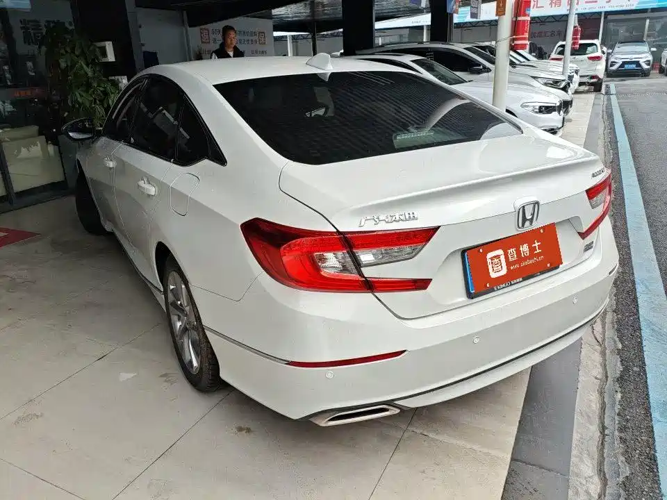 Honda Accord 2020 — фото 3