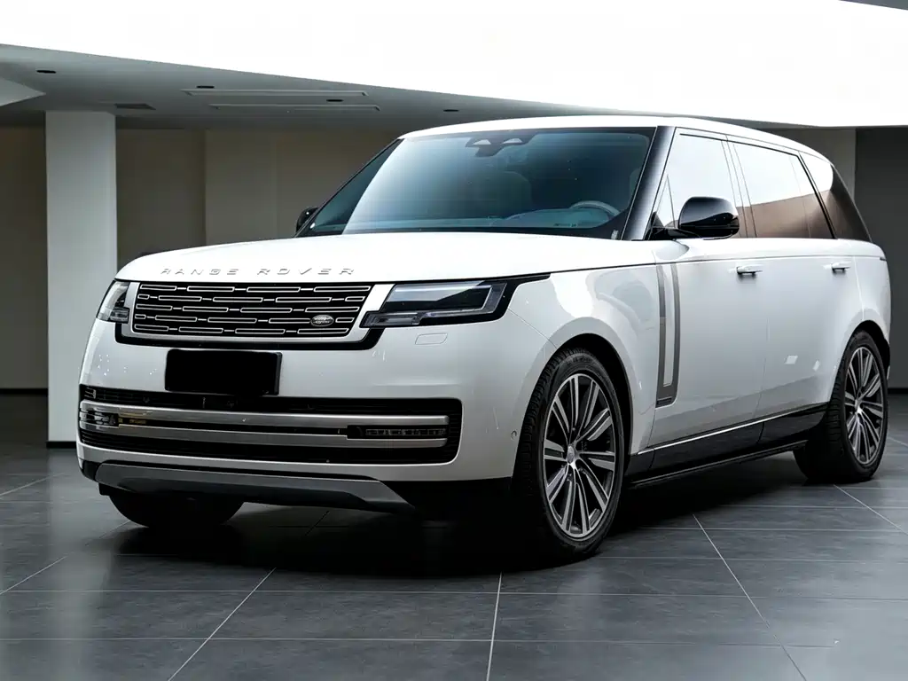 Land Rover Range Rover 2024 — фото 1