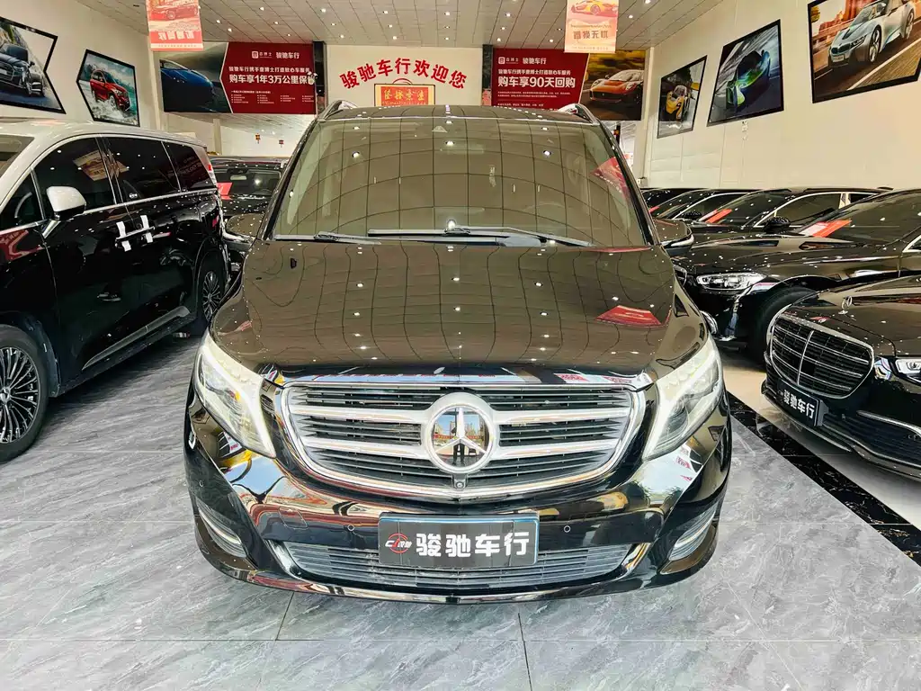 Mercedes-Benz V-Class 2020 — фото 2