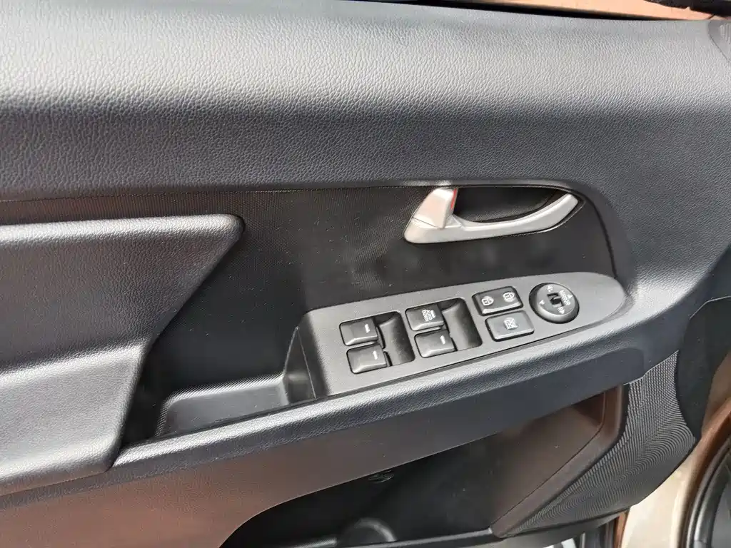 Kia Sportage 2013 — фото 17