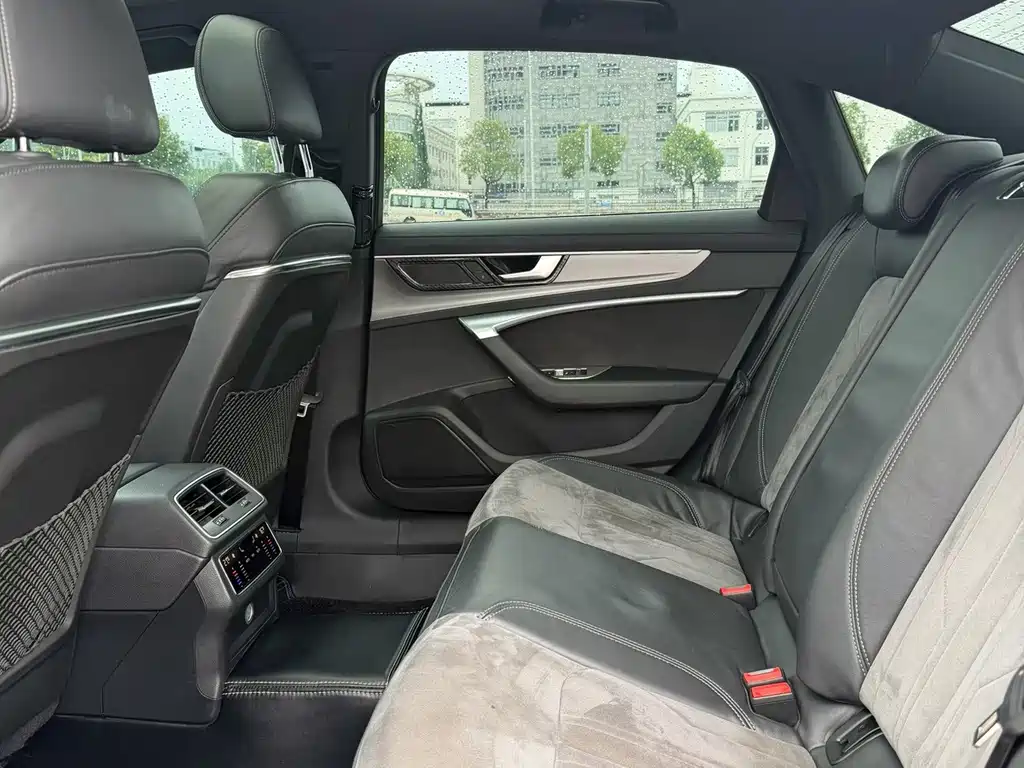 Audi A6L 2019