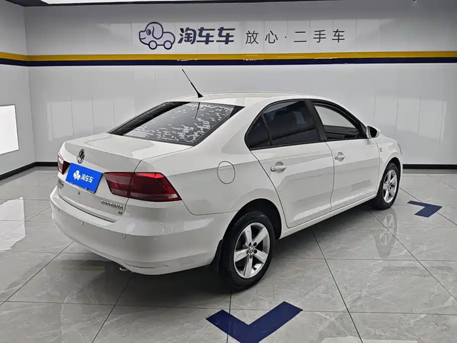 Volkswagen Santana 2015