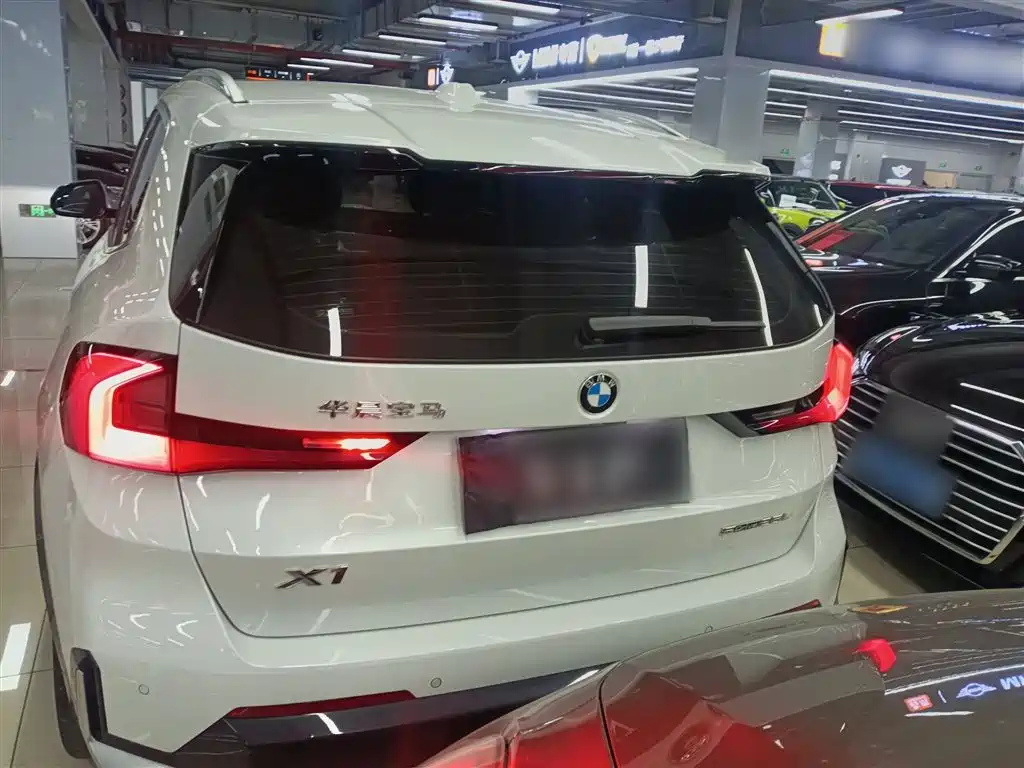 BMW X1 2023 — фото 4