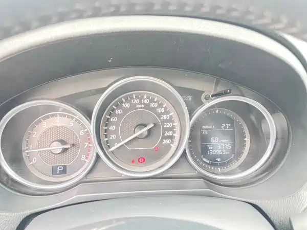 Mazda Atenza 2015