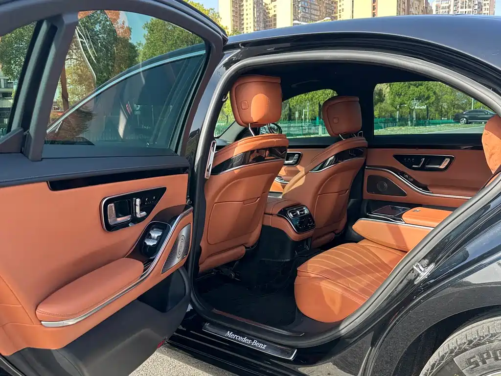 Mercedes-Benz S-Class 2023 — фото 11