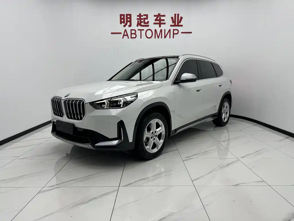 BMW X1 2023 — фото 1