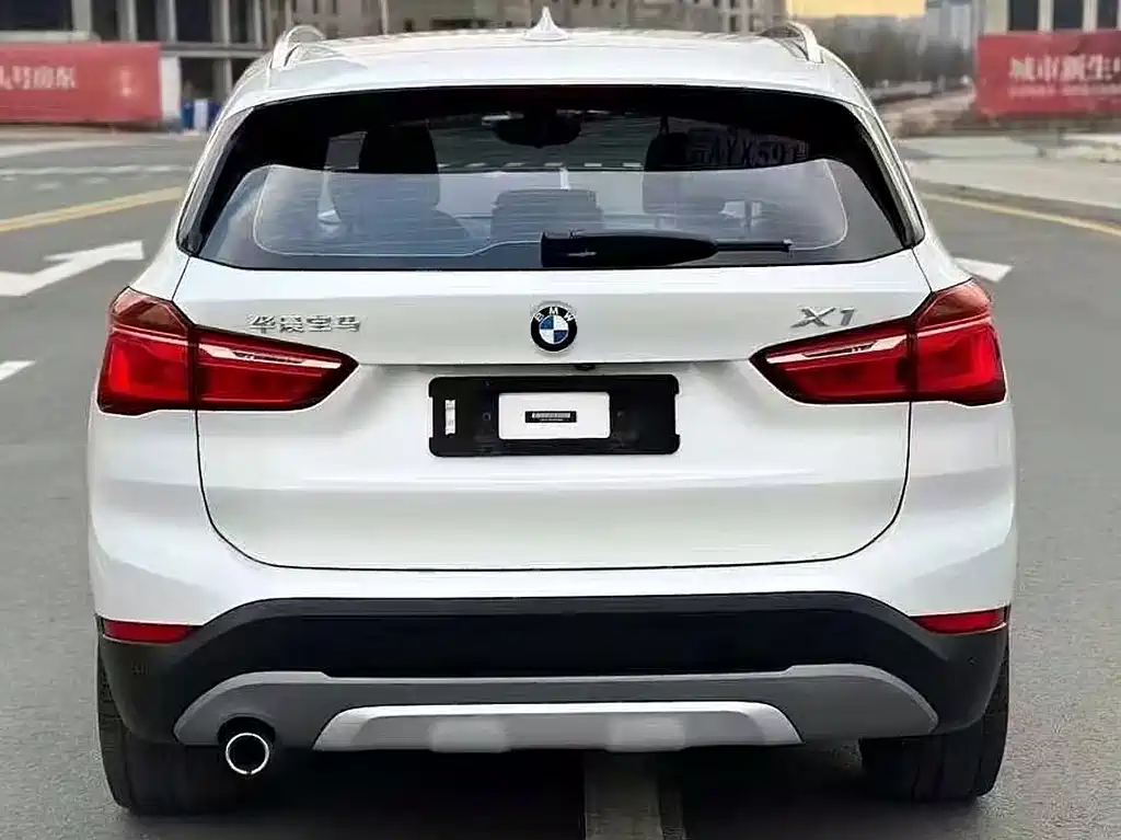 BMW X1 2016 — фото 6