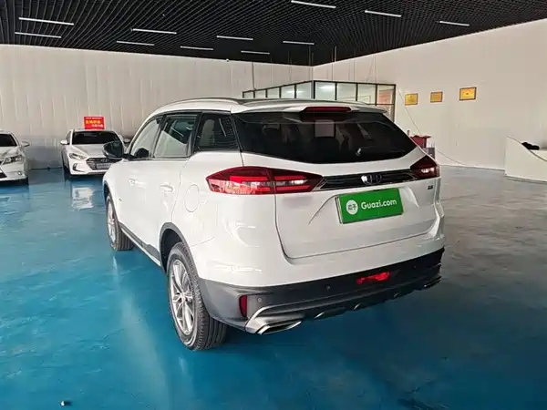 Geely Boyue 2018