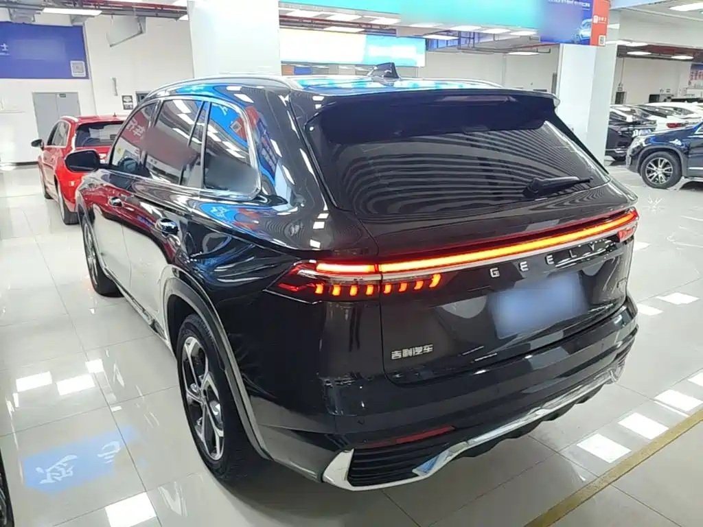 Geely Xingyue L 2022 — фото 5
