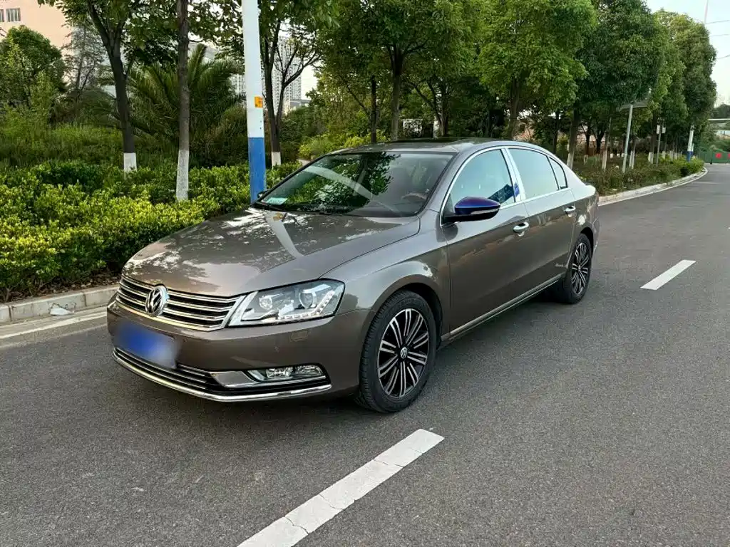 Volkswagen Magotan 2015