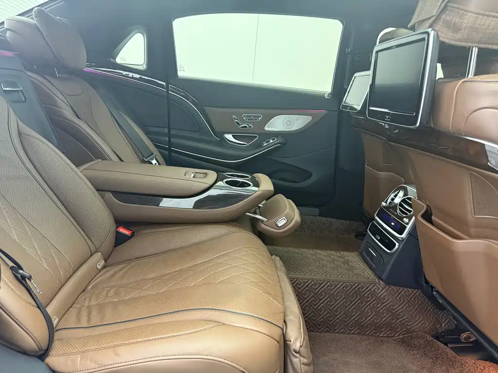 Mercedes-Benz Maybach S-Class 2016 — фото 9