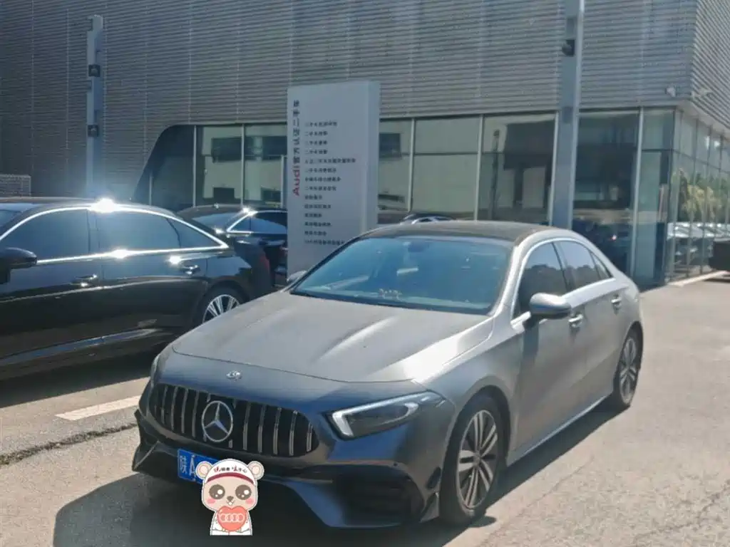 Mercedes-Benz A-Class 2019 — фото 2